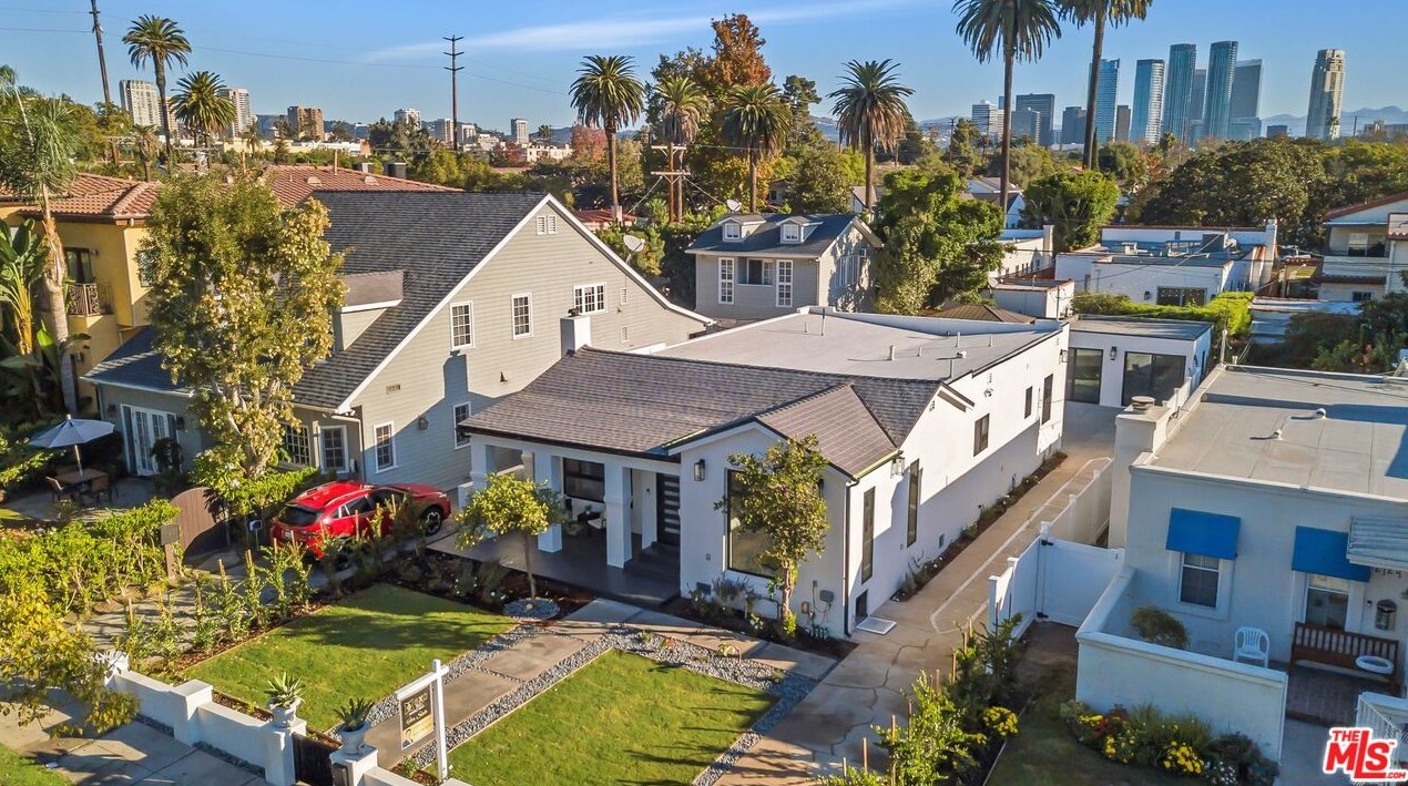 2118 Glendon Ave, Los Angeles CA  90025-6326 exterior
