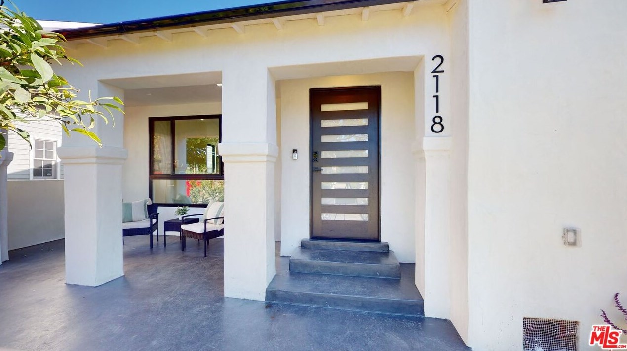 2118 Glendon Ave, Los Angeles CA  90025-6326 exterior