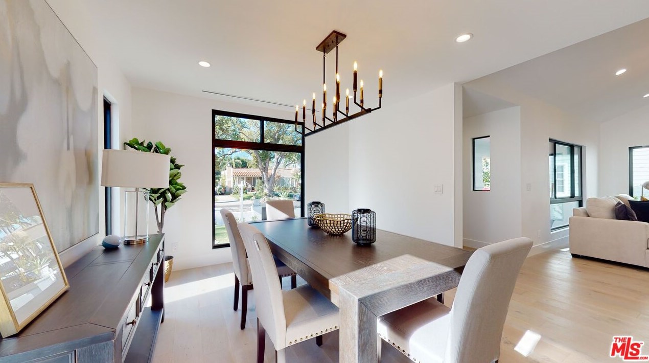 2118 Glendon Ave, Los Angeles CA  90025-6326 exterior