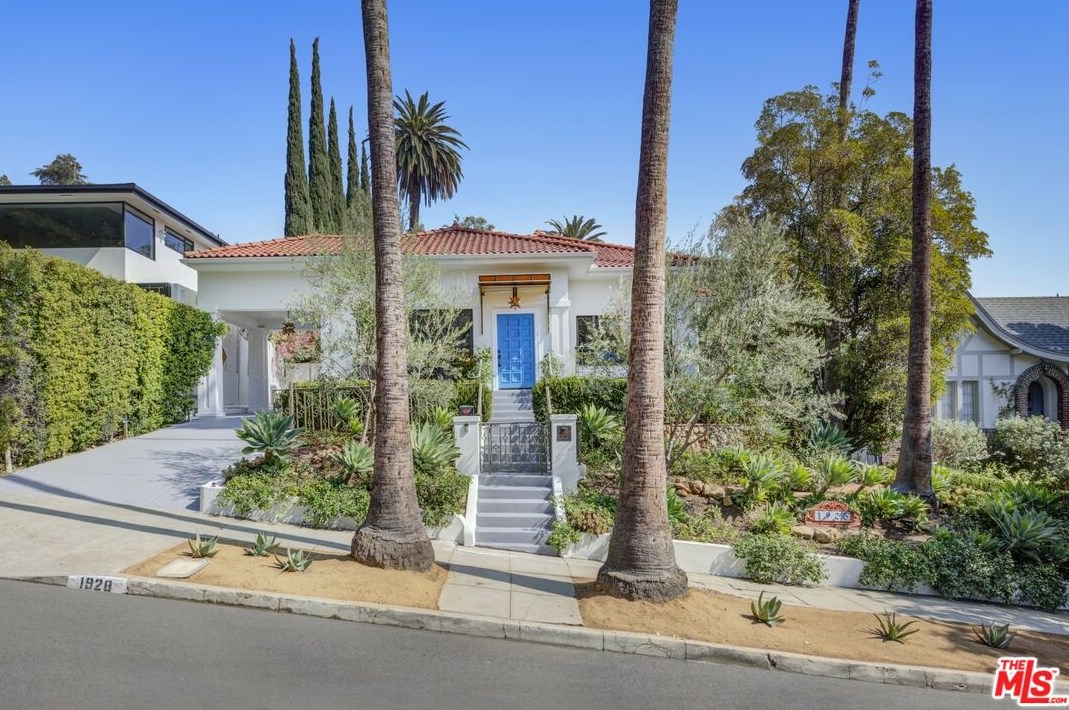 1928 Gramercy Pl, Los Angeles, CA 90018-1466