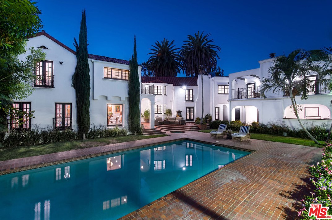 244 Rossmore Ave, Los Angeles, CA 90004-3703