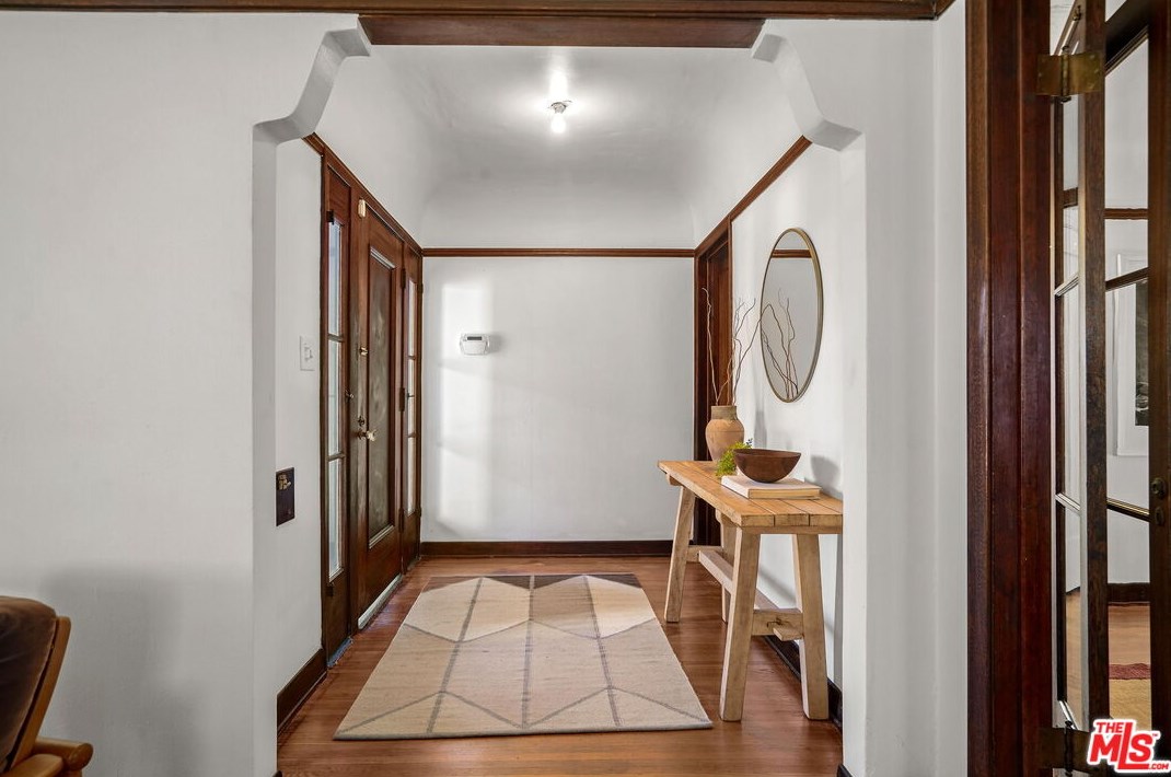 5223 Maywood Ave, Los Angeles CA  90041-1213 exterior