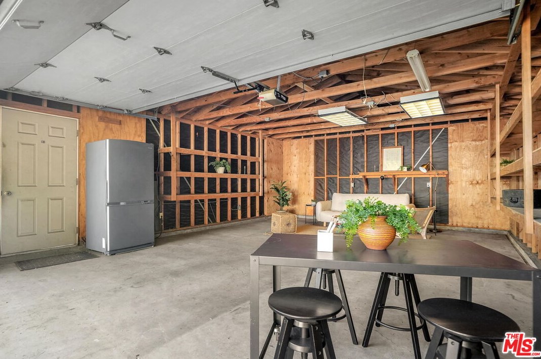 5223 Maywood Ave, Los Angeles CA  90041-1213 exterior