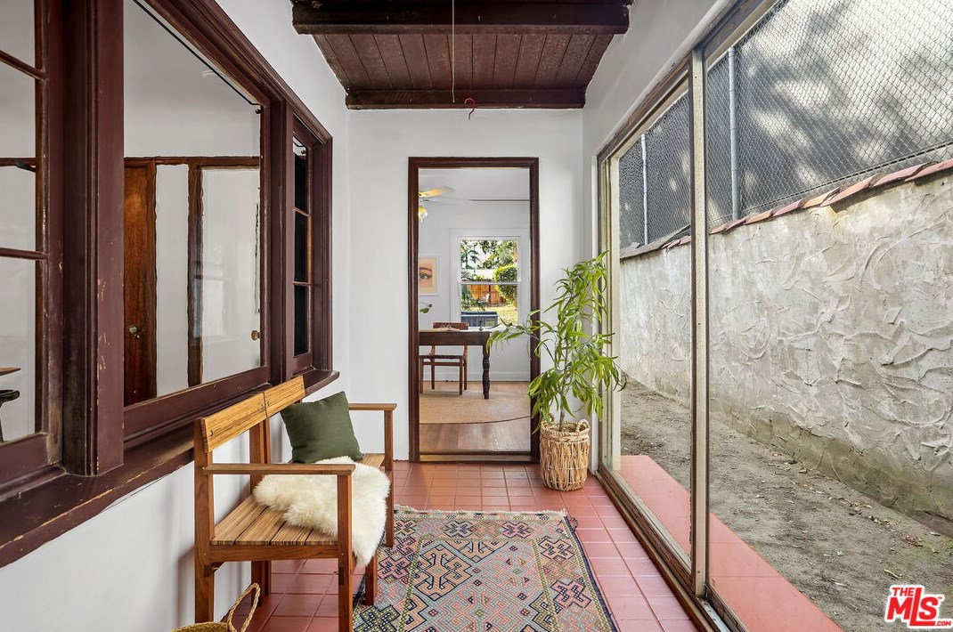 5223 Maywood Ave, Los Angeles CA  90041-1213 exterior