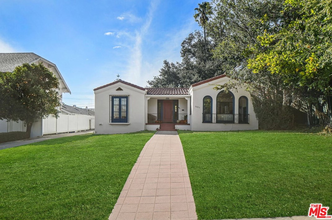5223 Maywood Ave, Los Angeles, CA 90041-1213