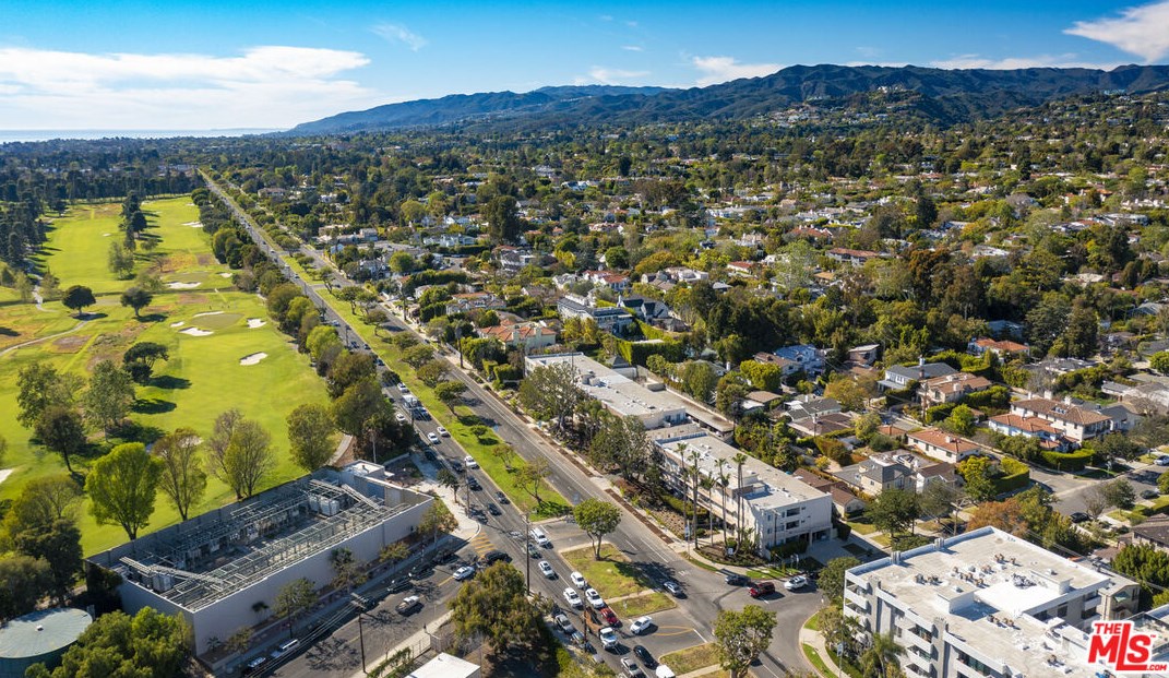 12221 San Vicente Blvd, Los Angeles, CA 90049-4940