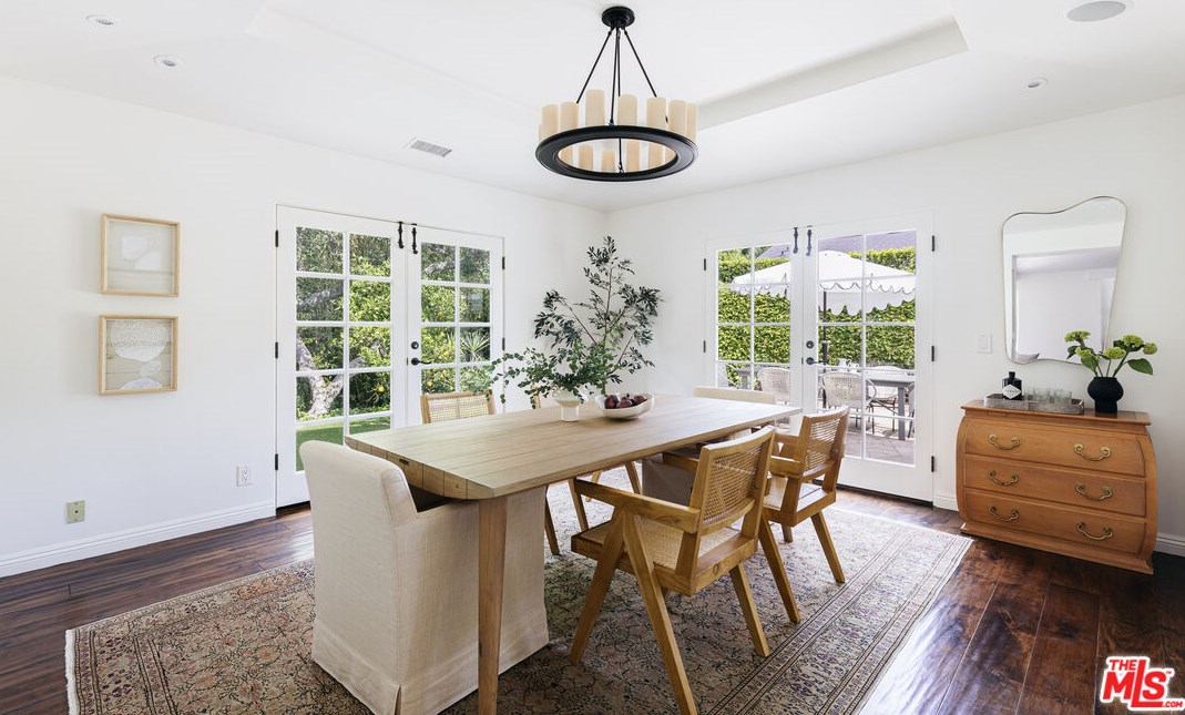 2846 Westbrook Ave, Los Angeles CA  90046-1249 exterior