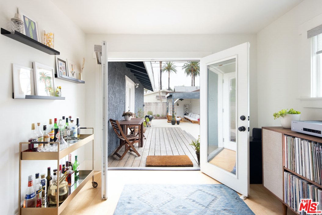 1727 39th Pl, Los Angeles CA  90062-1339 exterior