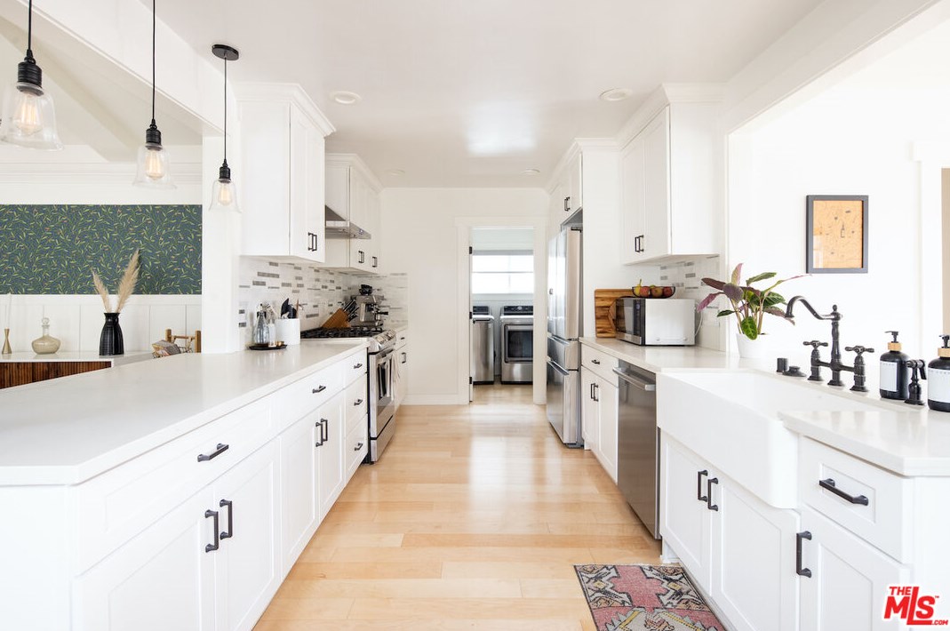 1727 39th Pl, Los Angeles CA  90062-1339 exterior