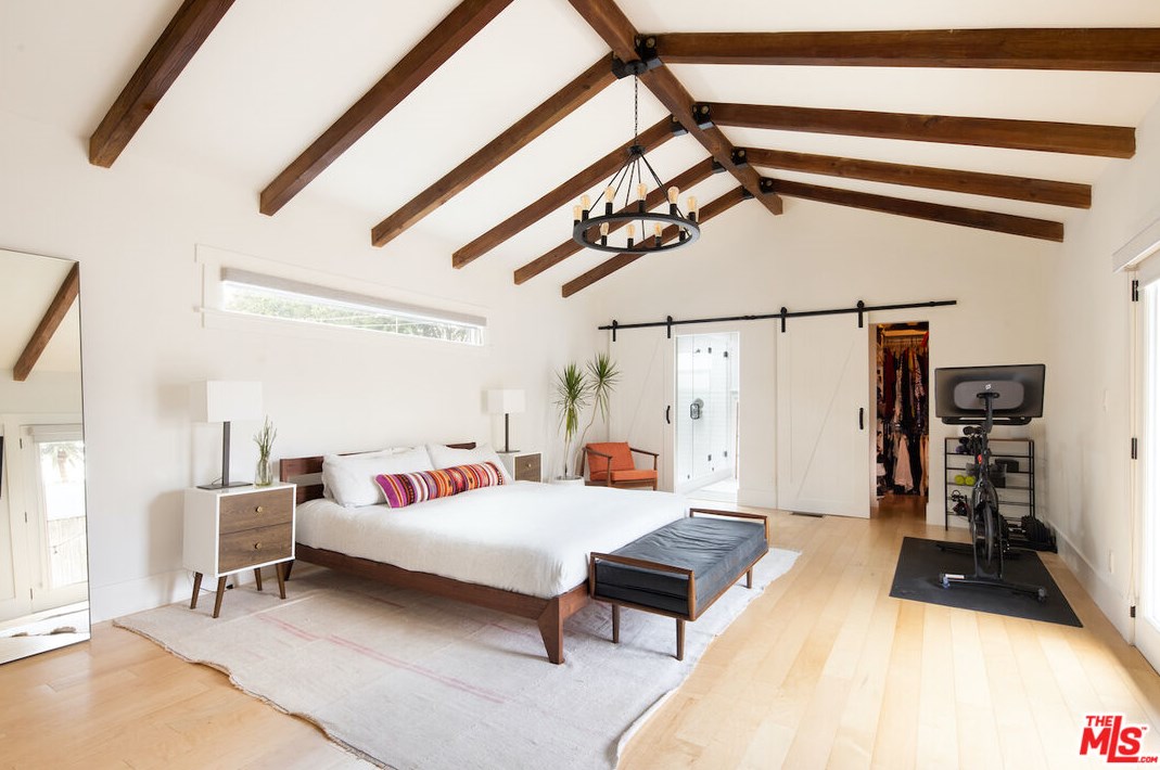 1727 39th Pl, Los Angeles CA  90062-1339 exterior