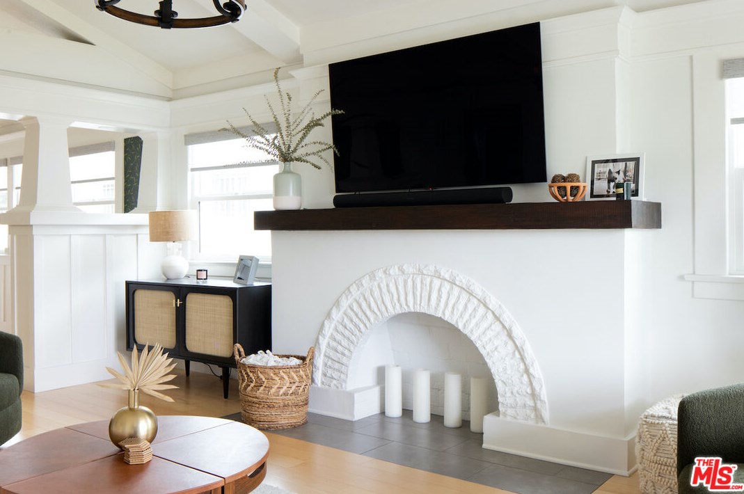 1727 39th Pl, Los Angeles CA  90062-1339 exterior