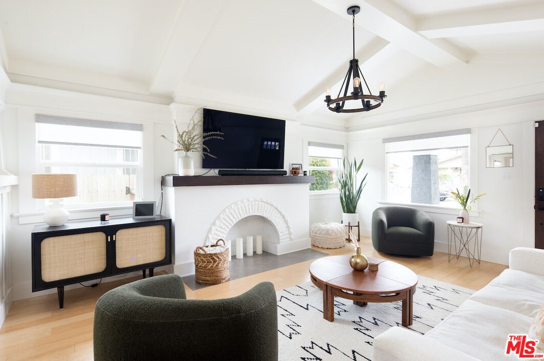 1727 39th Pl, Los Angeles CA  90062-1339 exterior