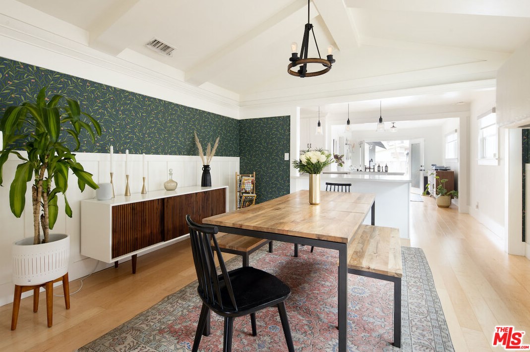 1727 39th Pl, Los Angeles CA  90062-1339 exterior