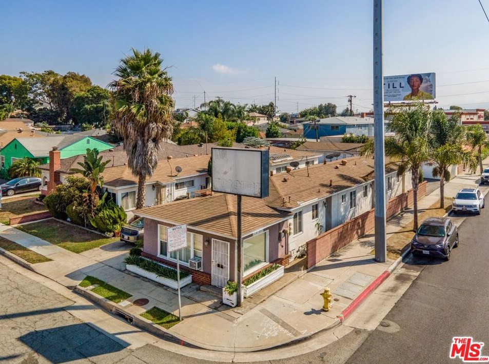 14100 Inglewood Ave, Hawthorne, CA 90250