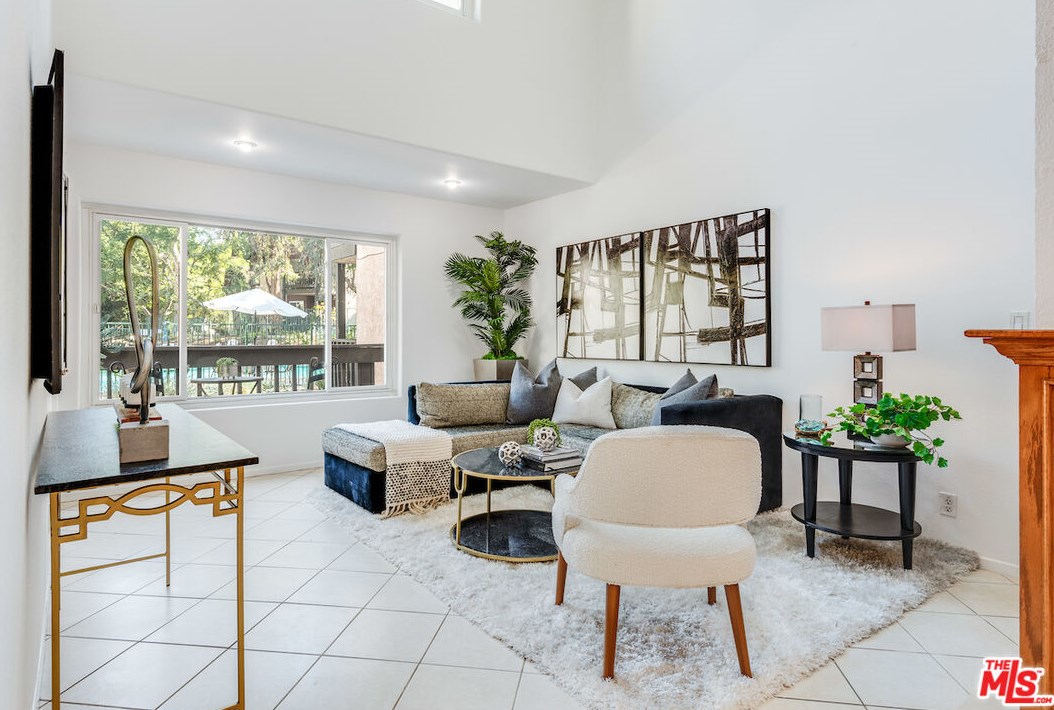 4640 Maytime Ln, Los Angeles, CA 90230-5062