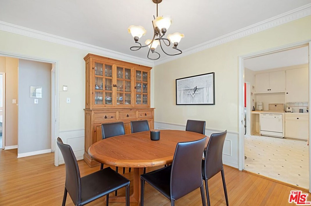 1717 Preuss Rd, Los Angeles CA  90035-4311 exterior