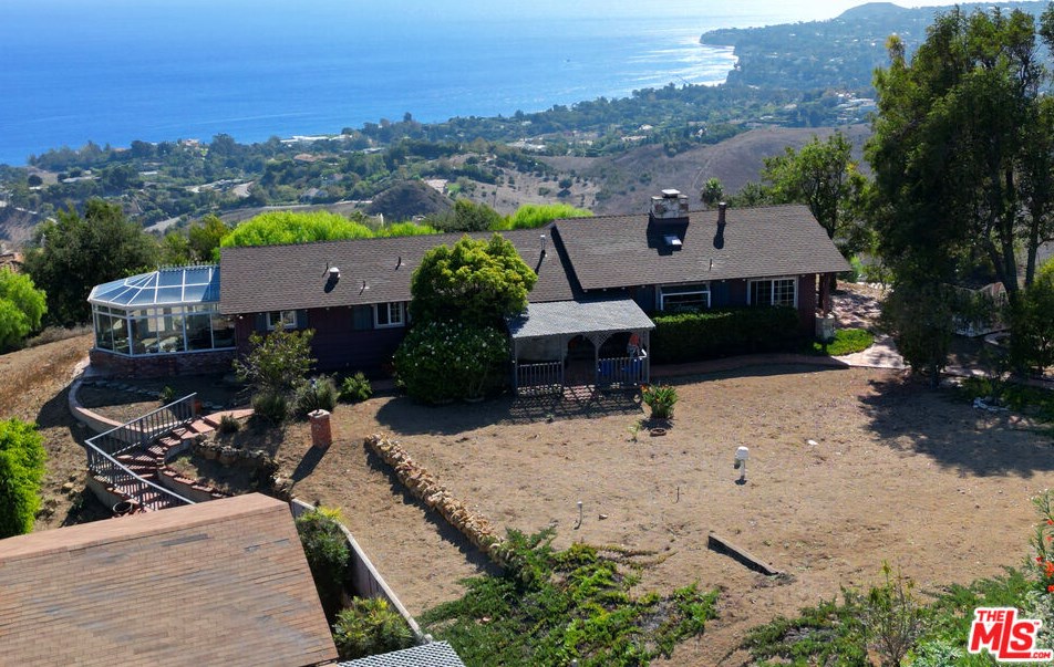 27460 Calicut Rd, Malibu, CA 90265