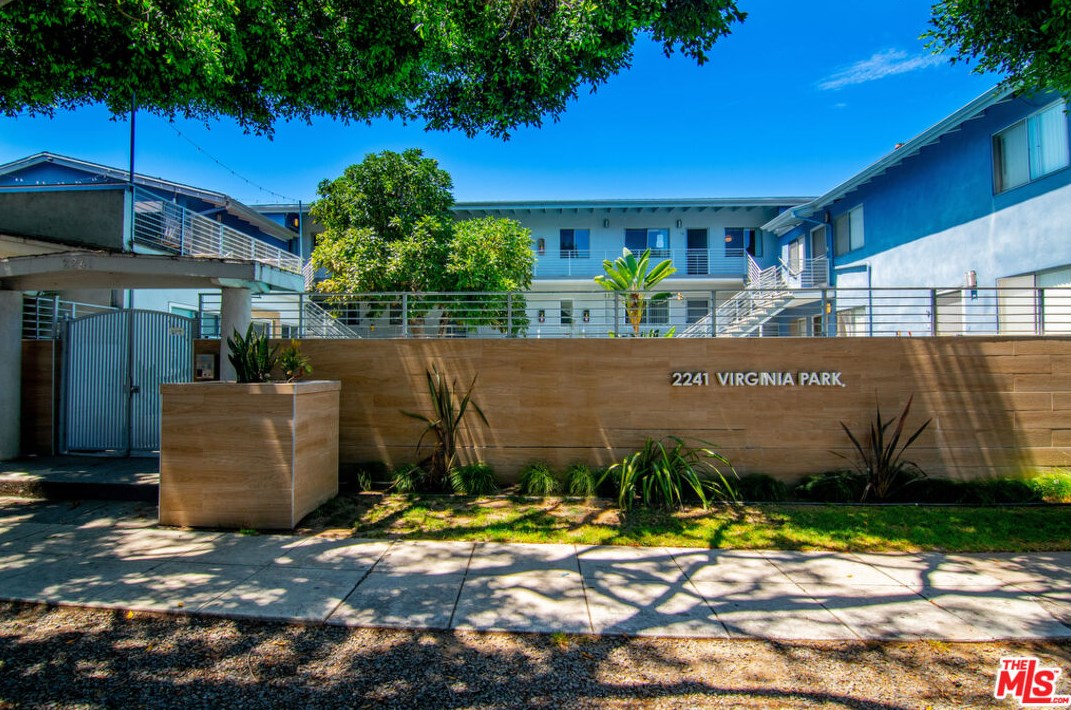 2241 Virginia Ave #13, Santa Monica, CA 90404