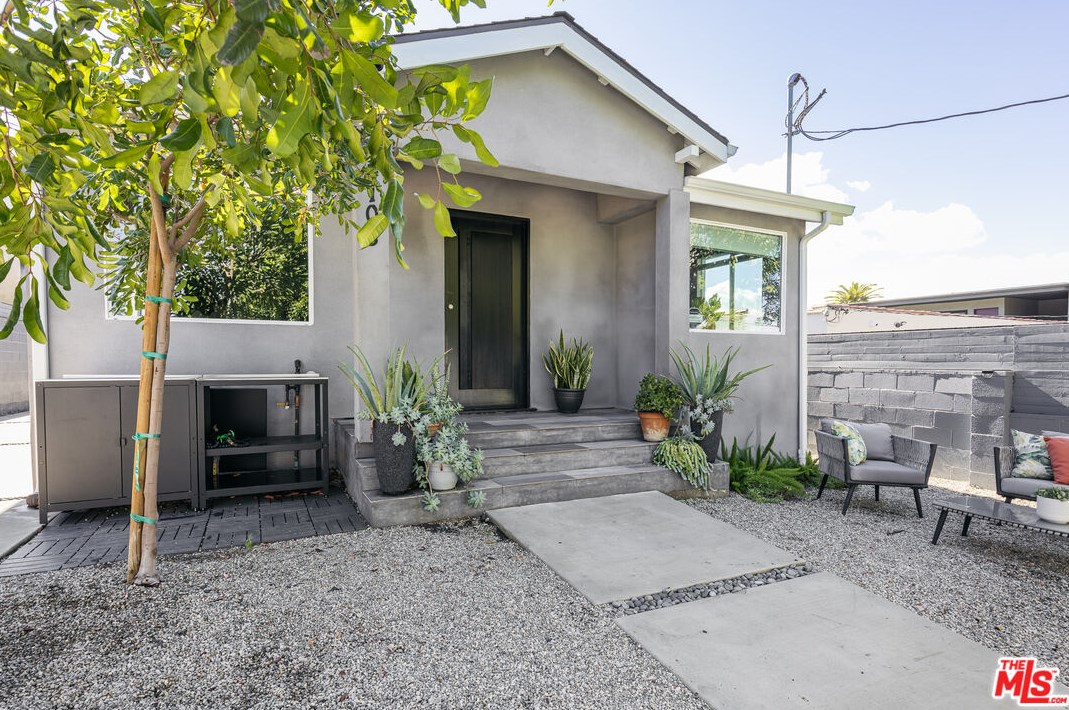 4108 Normal Ave, Los Angeles CA  90029-2908 exterior
