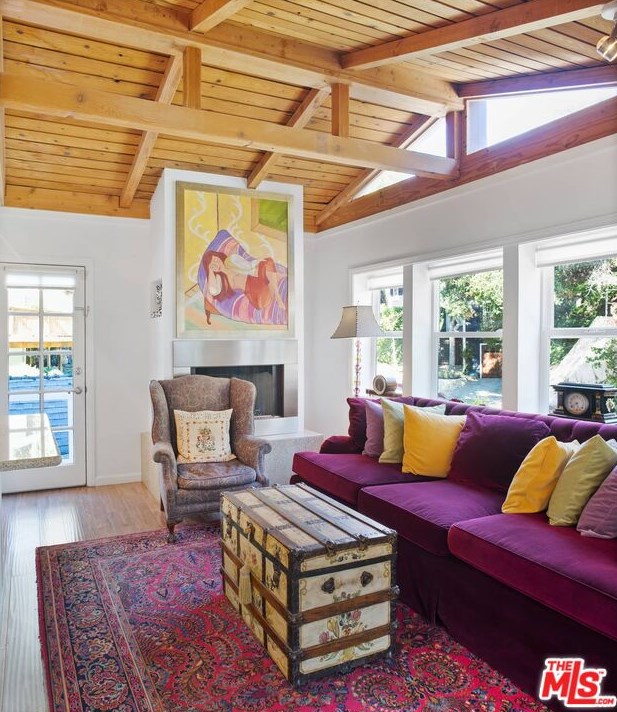 1523 Beverly Glen Blvd, Los Angeles CA  90077-3129 exterior