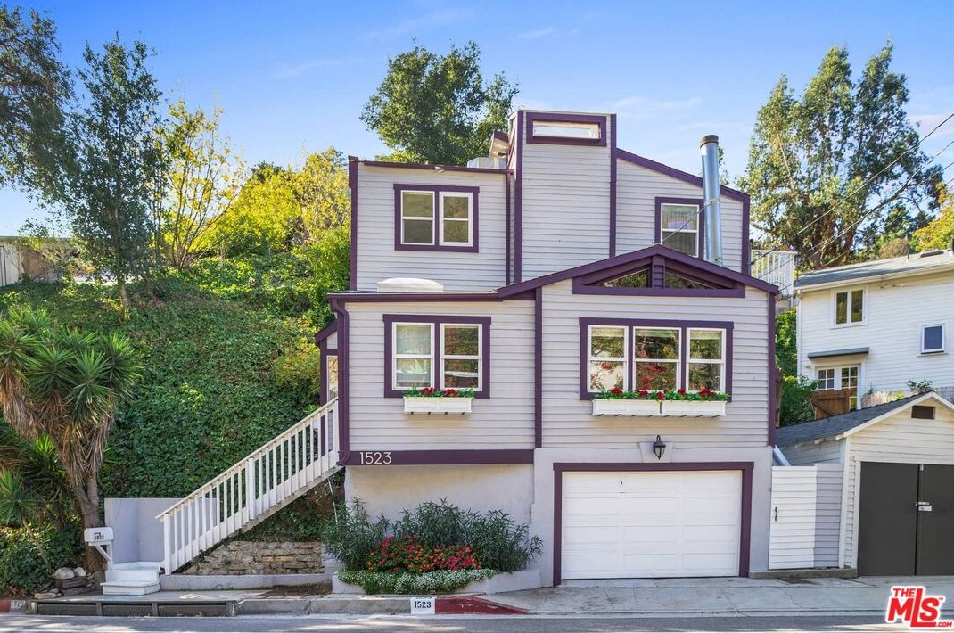 1523 Beverly Glen Blvd, Los Angeles CA  90077-3129 exterior