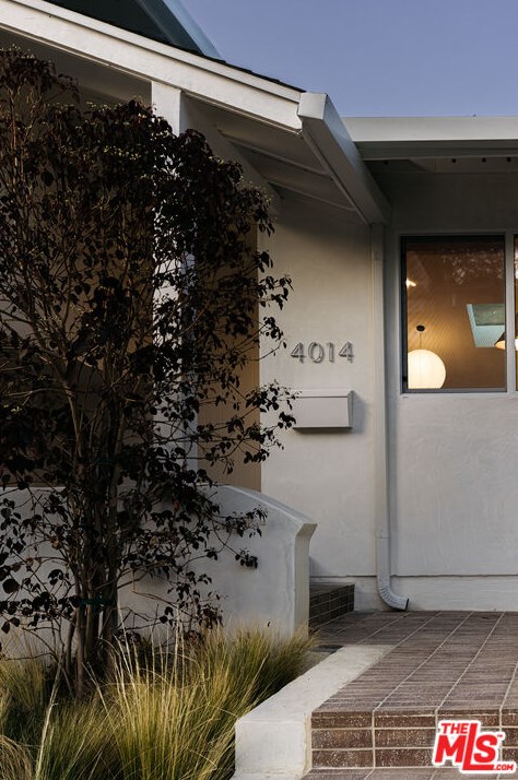 4014 Marchena Dr, Los Angeles CA  90065-3310 exterior