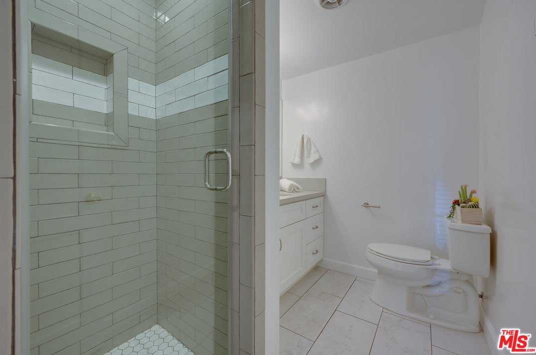 1744 Elizabeth St, Pasadena CA  91104-2763 exterior