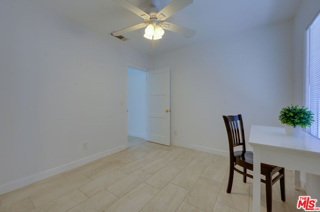 1744 Elizabeth St, Pasadena CA  91104-2763 exterior