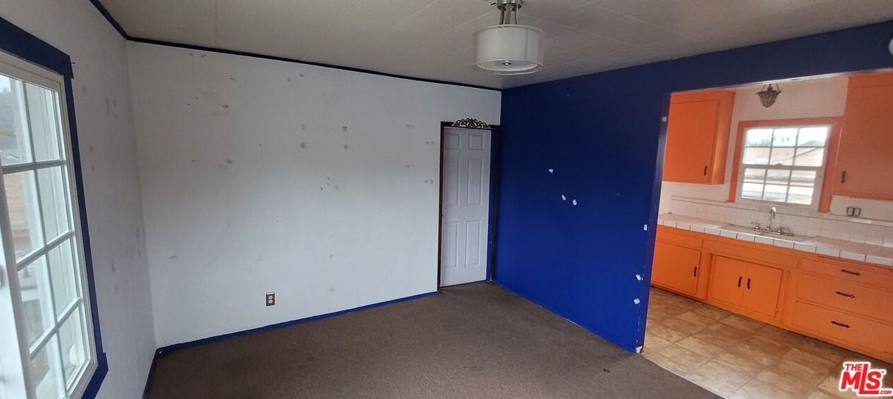 2659 Thorpe Ave, Los Angeles CA  90065-1127 exterior