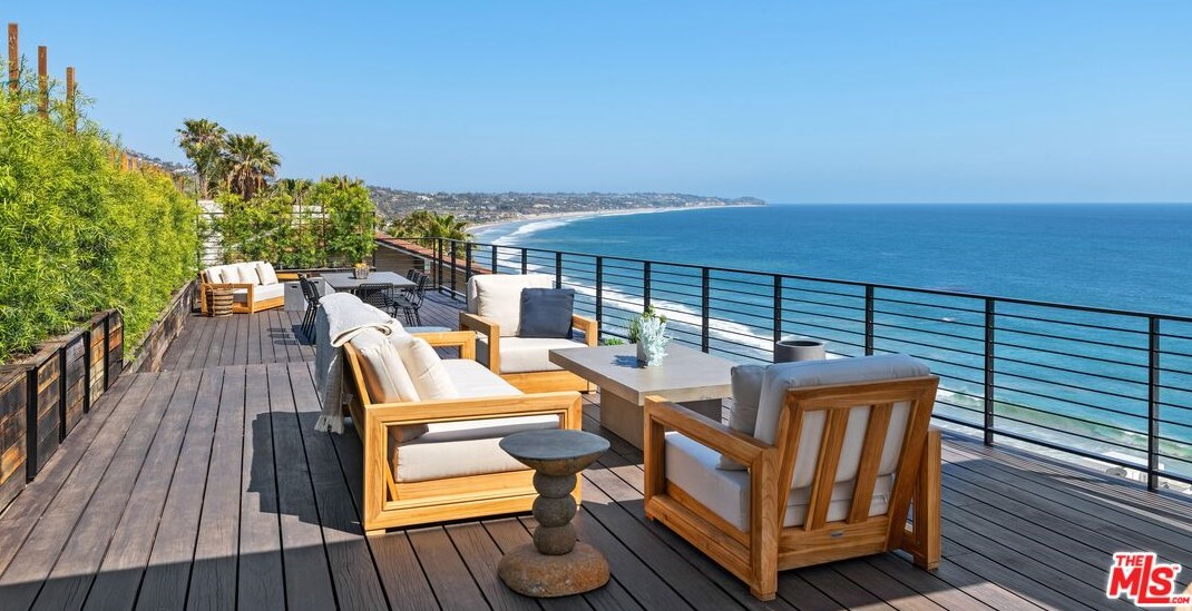 31478 Broad Bch Rd, Malibu CA  90265-2669 exterior