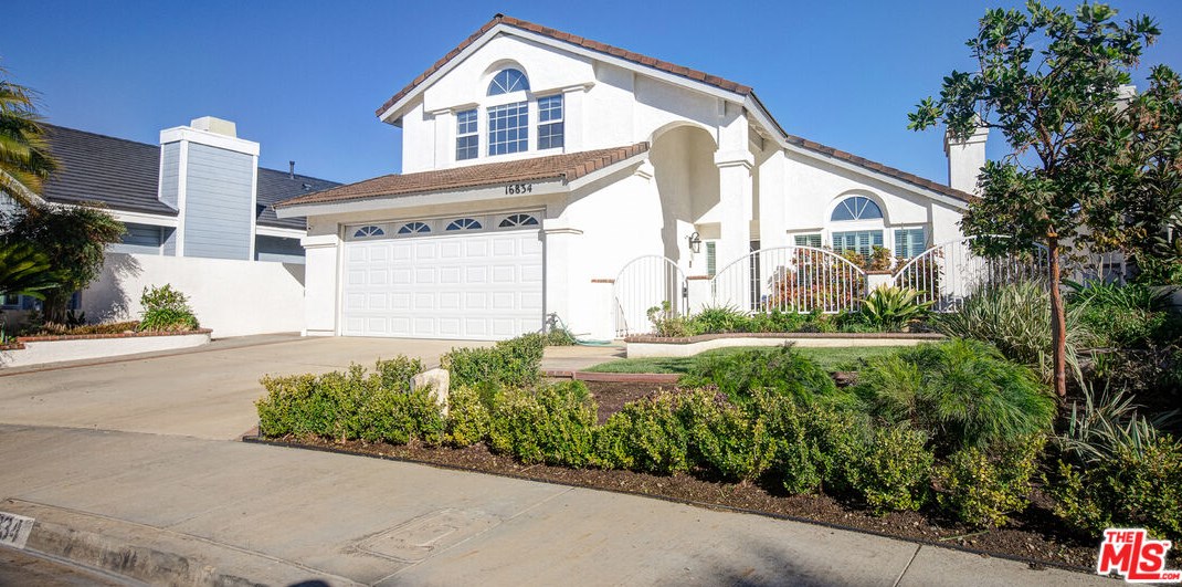 16834 Mayflower Cir, Gardena, CA 90247
