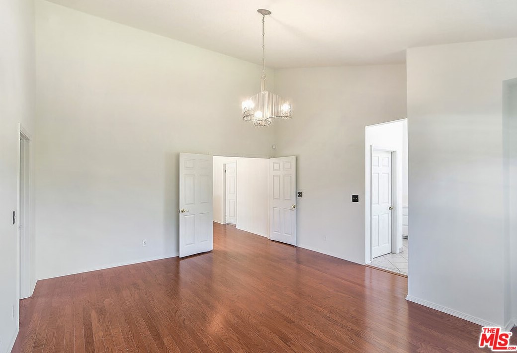 6453 Nancy St, Los Angeles CA  90045-1249 exterior