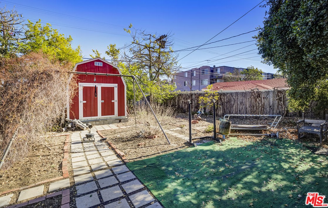 4444 Ellenwood Dr, Los Angeles CA  90041-2623 exterior