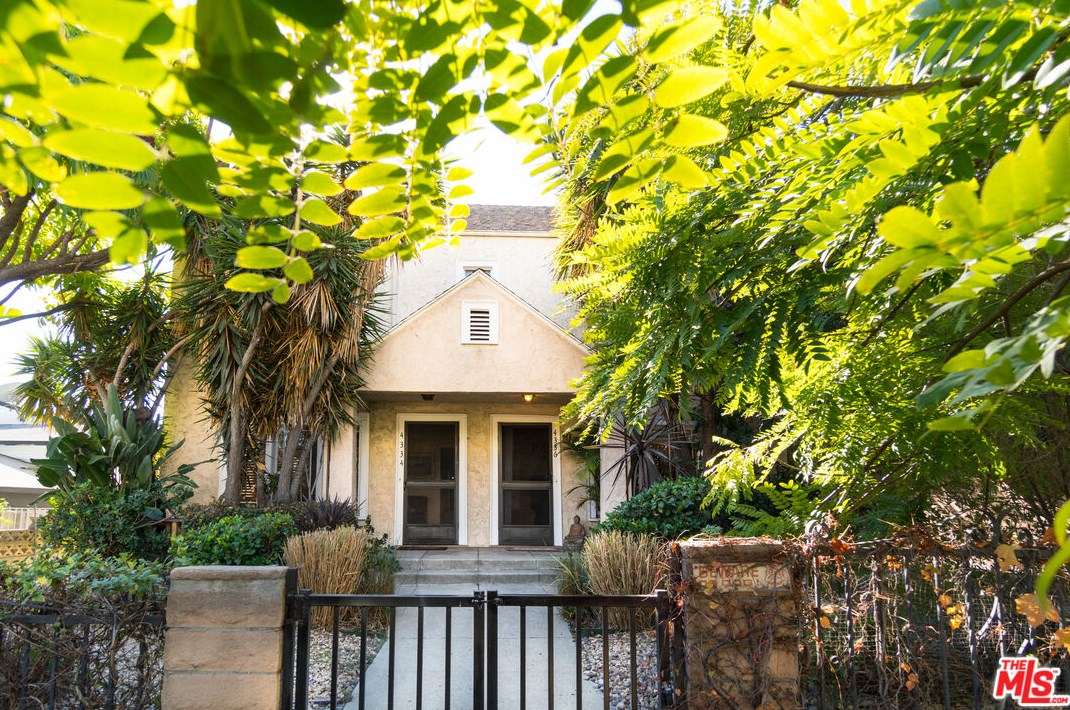 4334 Finley Ave, Los Angeles CA  90027-2812 exterior