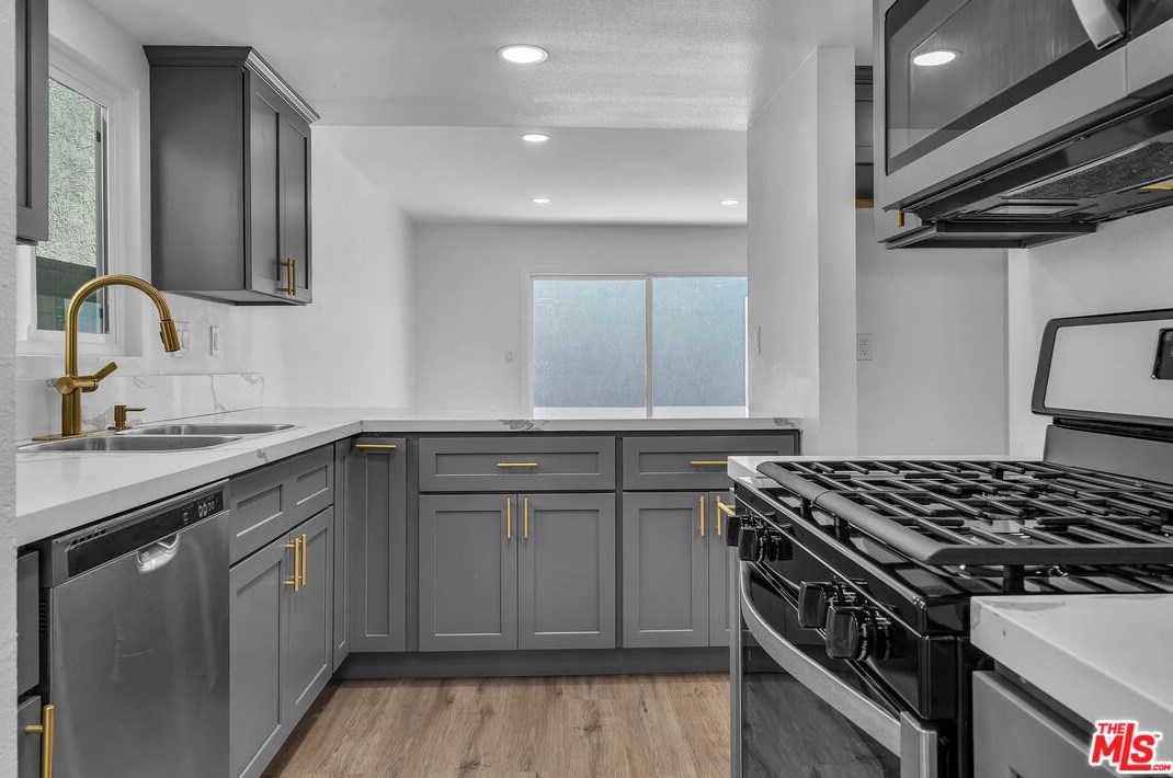 14518 Kingsdale Ave, Lawndale, CA 90260