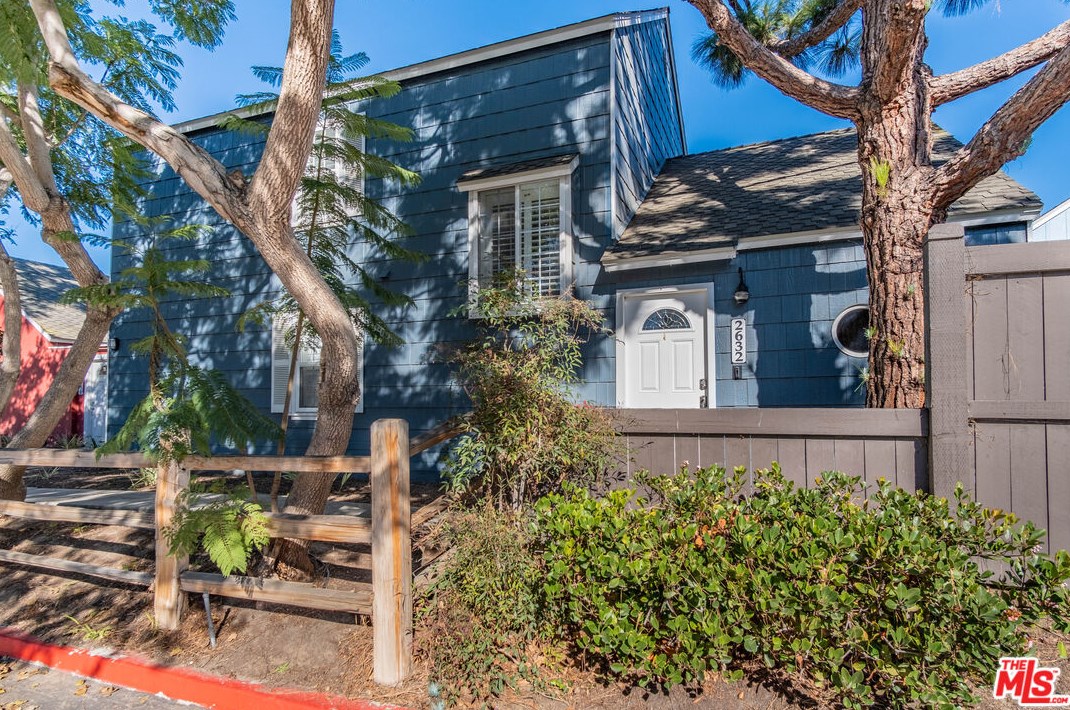 2632 Captains Ave, Naval Base Ventura County, CA 93041