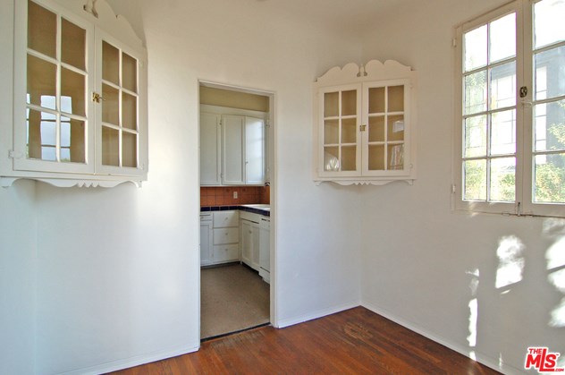 4451 Clarissa Ave, Los Angeles CA  90027-2817 exterior