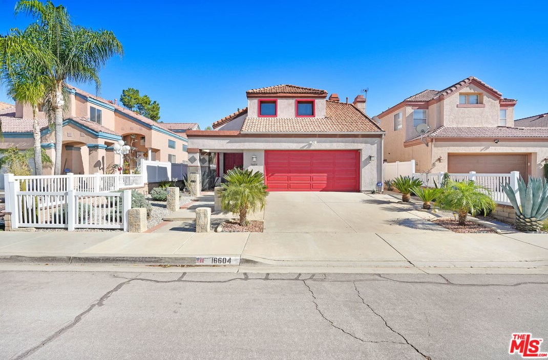16604 War Cloud Dr, Moreno Valley, CA 92551-2585