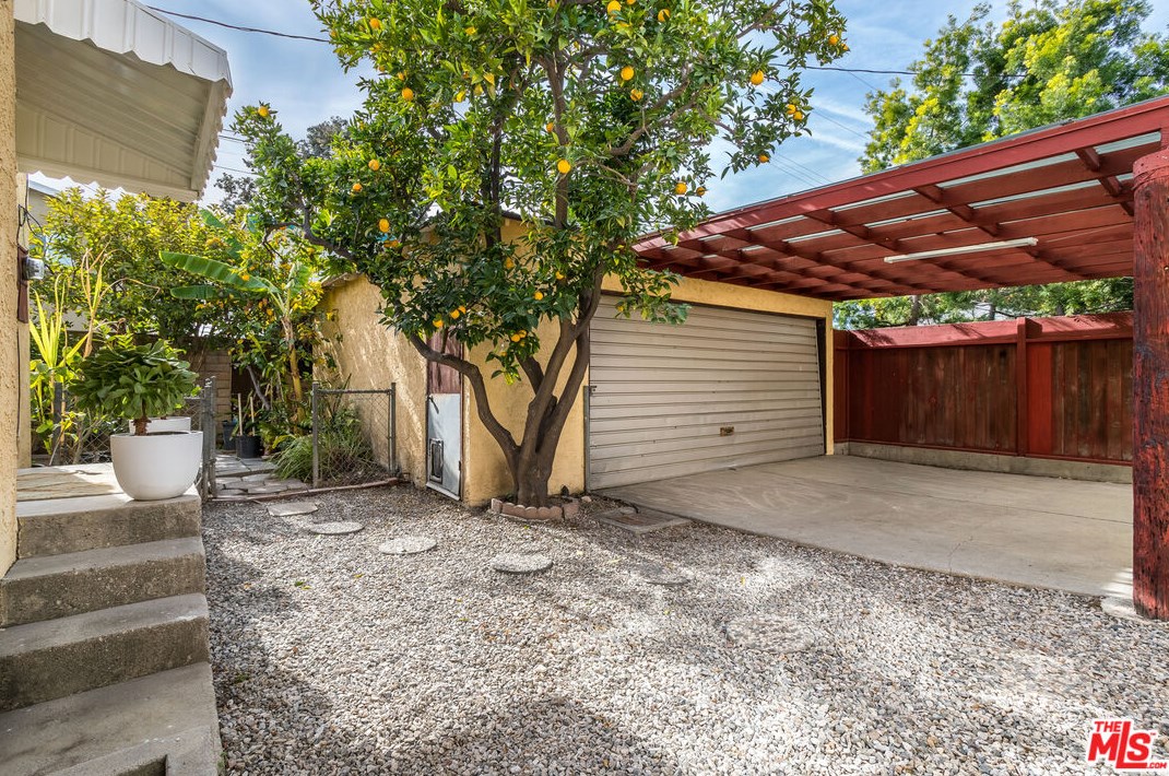 4921 Imlay Ave, Los Angeles CA  90230-5205 exterior