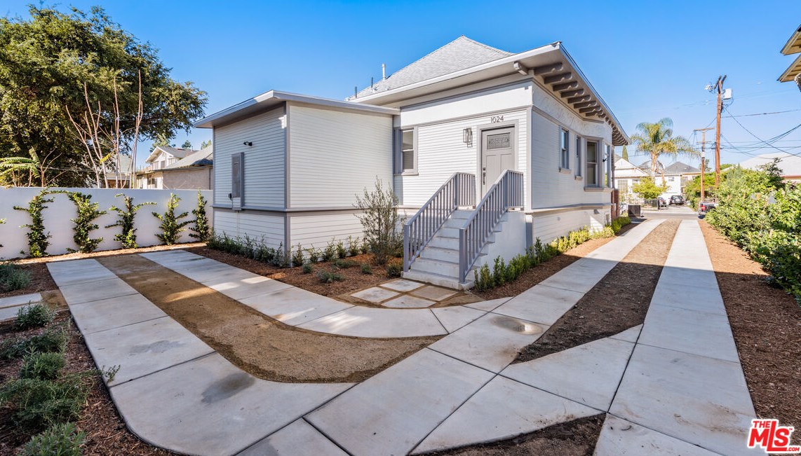 1024 21st St, Los Angeles CA  90007-1856 exterior
