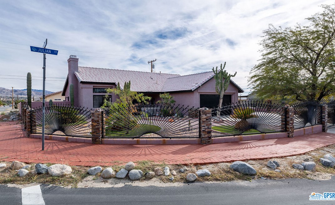13520 Julian Dr, Desert Hot Springs, CA 92240