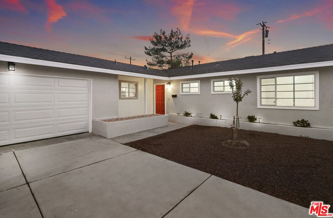 38503 Landon Ave, Palmdale, CA 93550-4346