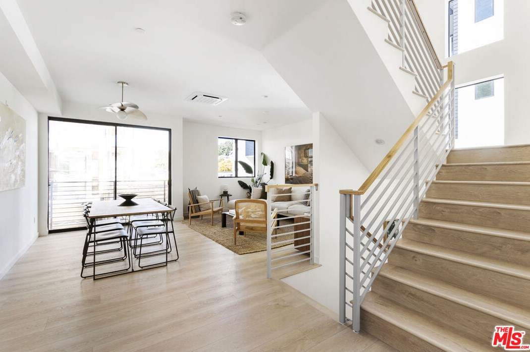 3409 Fletcher Dr, Los Angeles CA  90065-2955 exterior