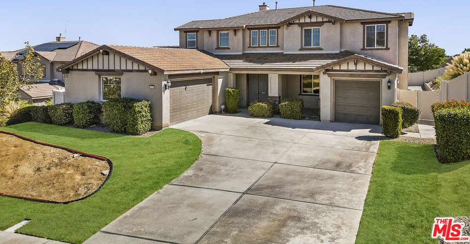41630 Chardonnay Ave, Palmdale, CA 93551-1677