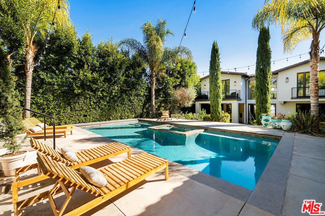 10259 Monte Mar Dr, Los Angeles CA  90064-3426 exterior