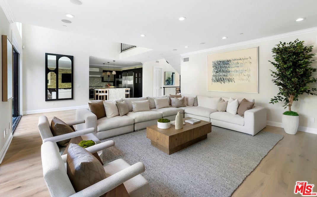 10259 Monte Mar Dr, Los Angeles CA  90064-3426 exterior