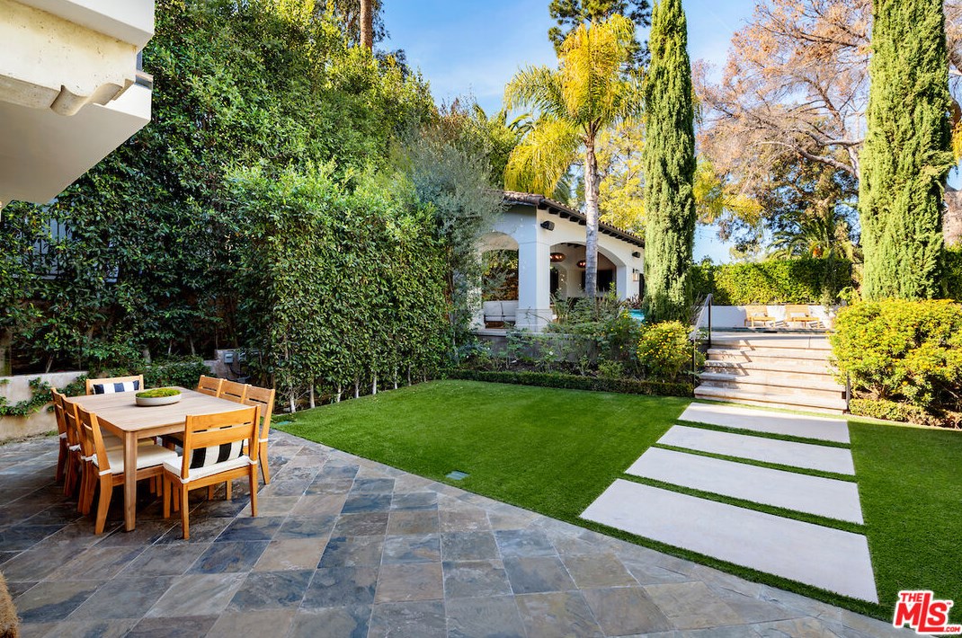 10259 Monte Mar Dr, Los Angeles CA  90064-3426 exterior