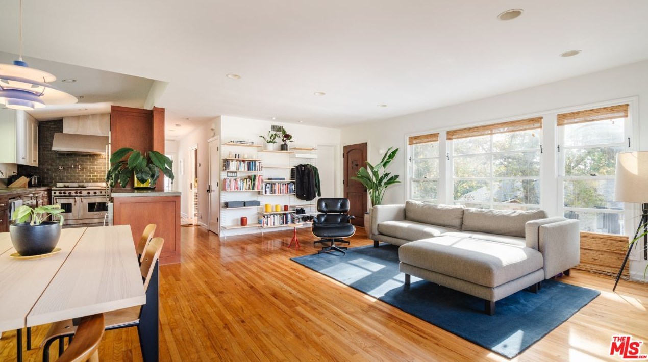 6303 Bryn Mawr Dr, Los Angeles CA  90068-2808 exterior