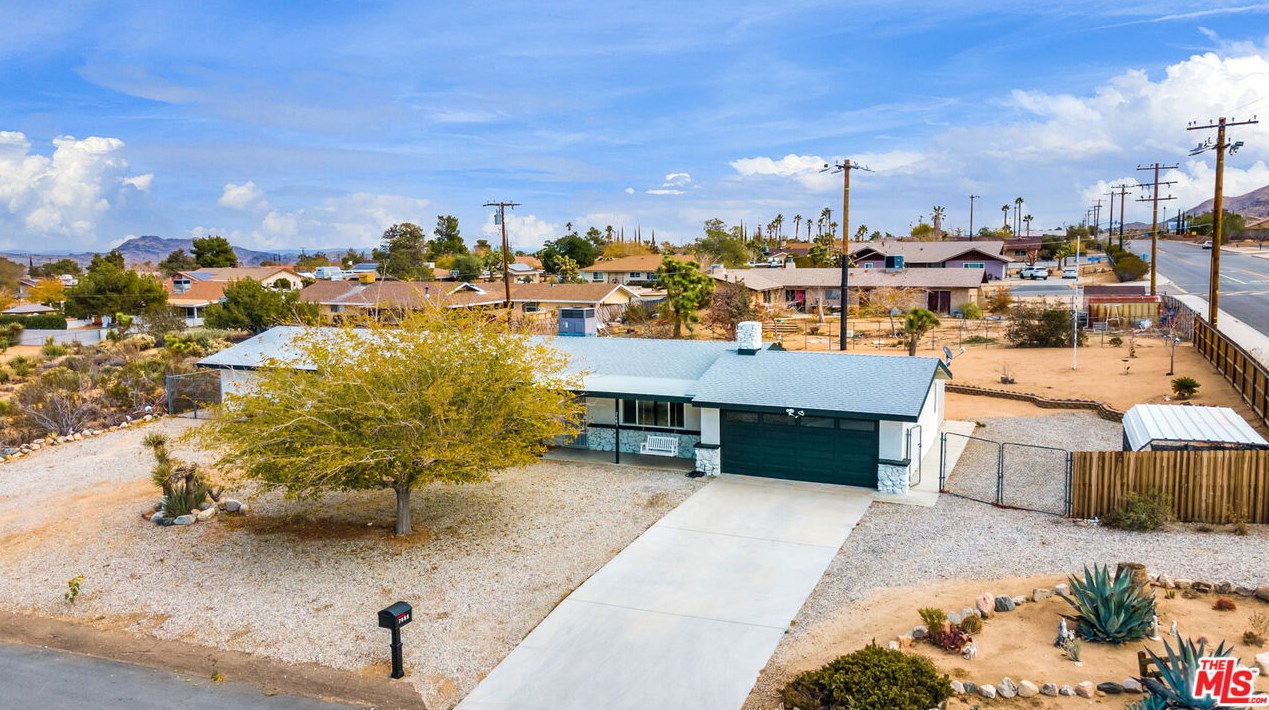 7685 Victoria Ave, Yucca Valley, CA 92284