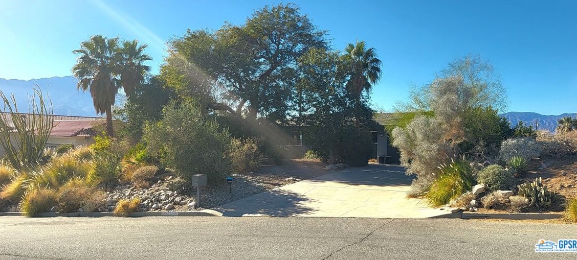 12575 Hidalgo St, Desert Hot Springs, CA 92240